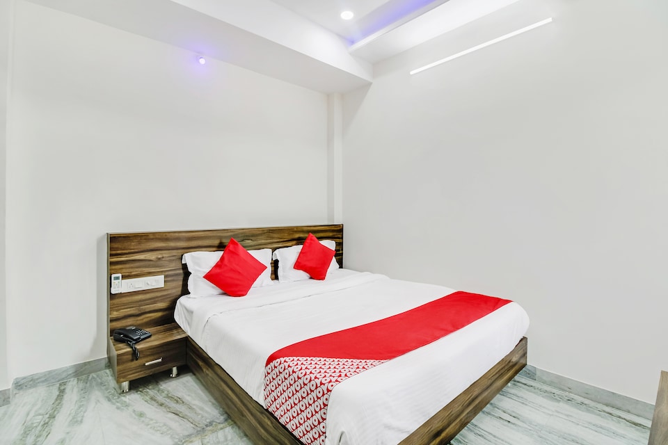 OYO 48493 Hotel Leela Inn, Udaipur Central, Udaipur