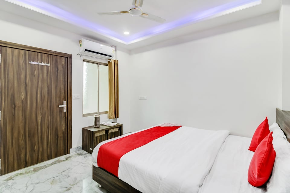 OYO 48493 Hotel Leela Inn, Udaipur Central, Udaipur