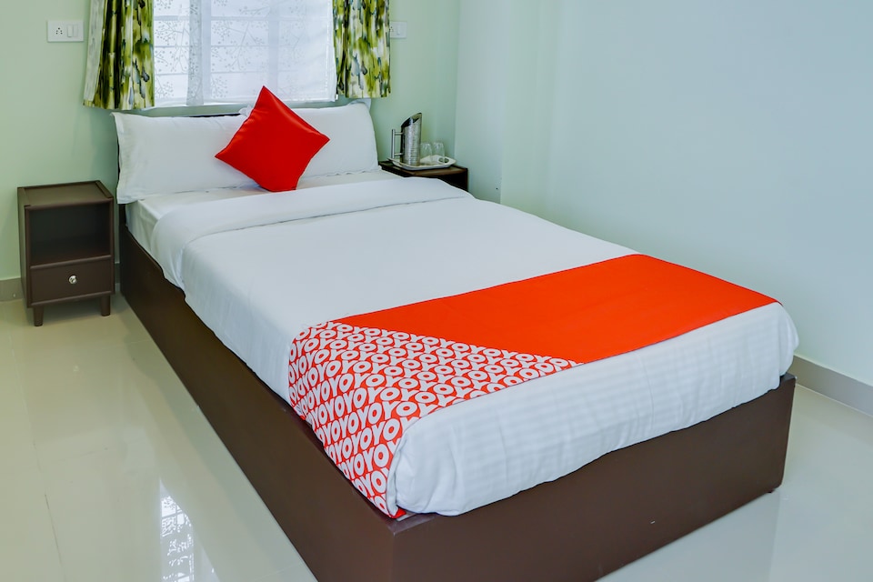 OYO Flagship 48518 Deimaia Guest House, Shillong, Shillong
