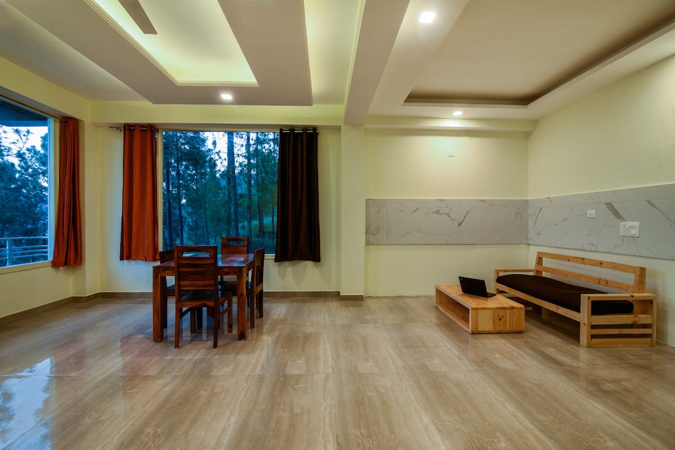 OYO Home 48518 Stylish 2bhk Apartment Kasauli, Kasauli, Kasauli