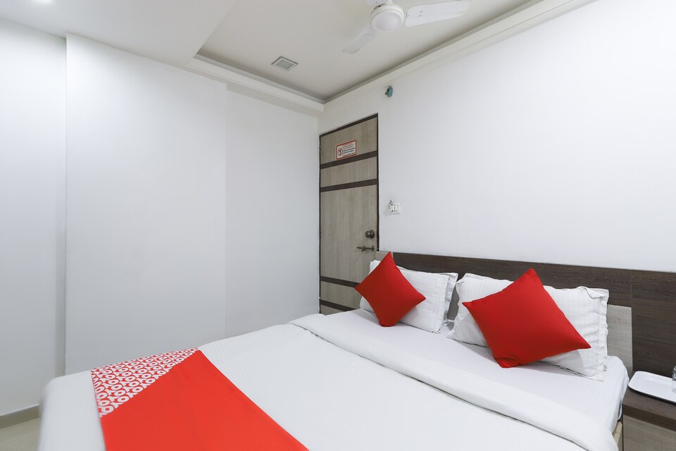 OYO 48524 Hotel Sweet Dream, Himmatnagar, Himmatnagar
