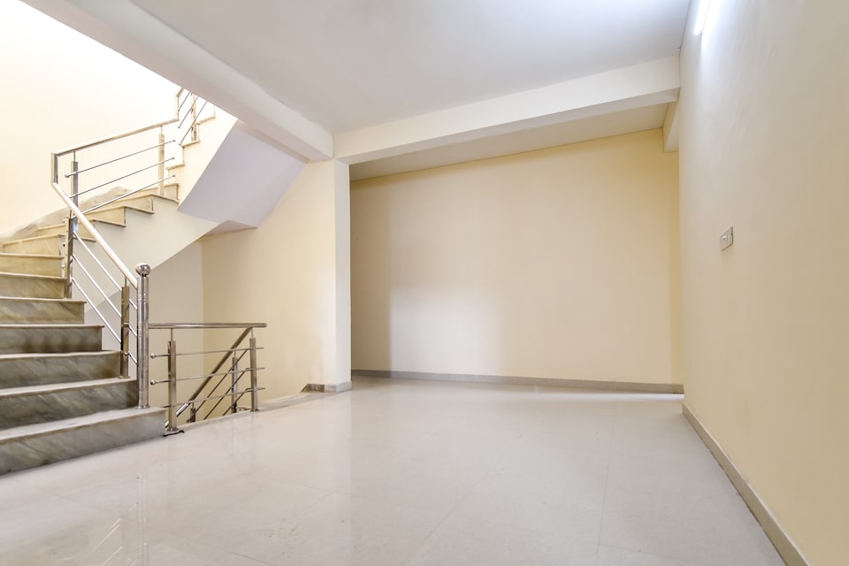 SPOT ON J S Hostel, Outer Ajmer, Ajmer