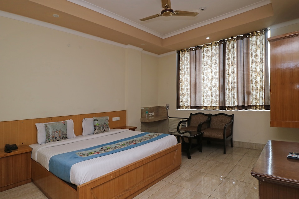 OYO 4798 होटल पेरीवाल प्रीमियम, Bhupatwala Haridwar, हरिद्वार