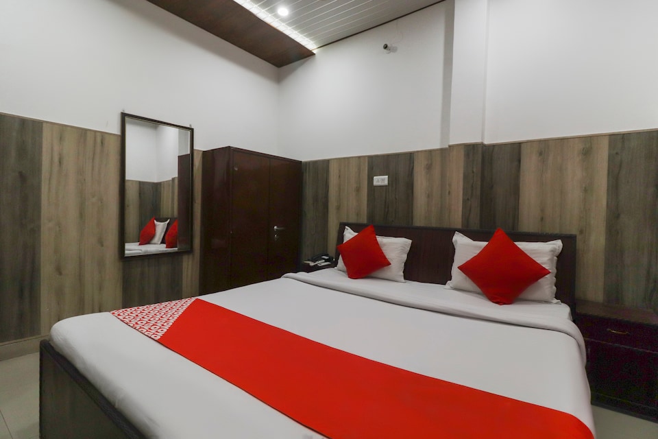 OYO 48571 Deluxe Home Stay, Una, Una