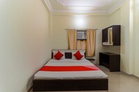 OYO 48602 Hotel Station View