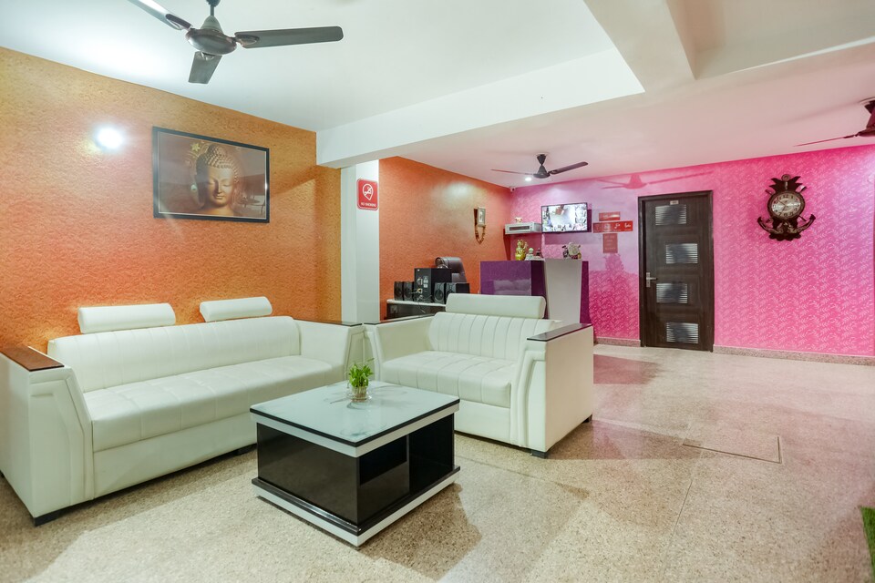 Oyo 48616 Hotel Symphony, Medanta, Gurgaon