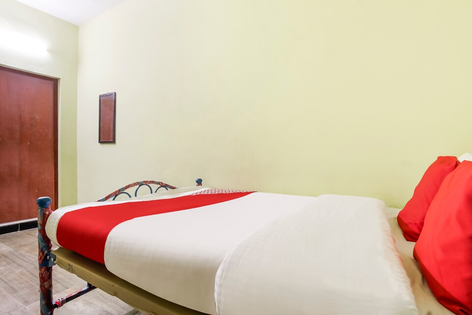 OYO 48641 H R Groups, Reddipatti Salem-II, Salem
