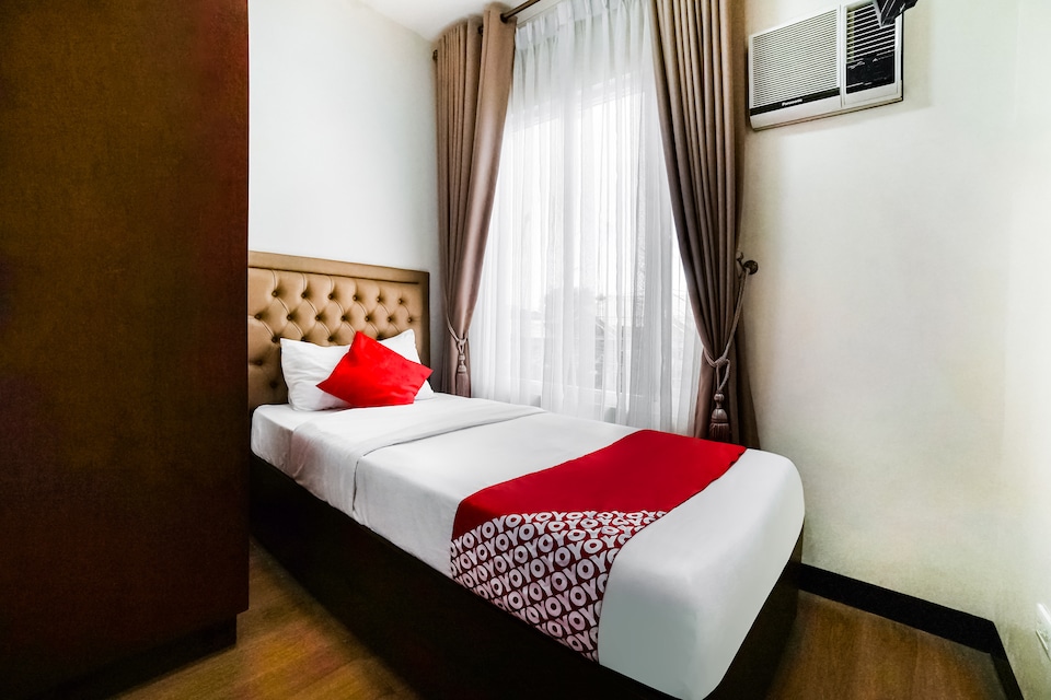 OYO 256 Sakura Suites, Tagum City, Tagum