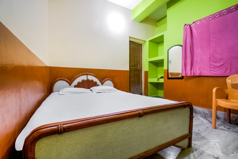 SPOT ON 48645  S S Guest House And Utsav Vivah Bhawan, Muzaffarpur, Muzaffarpur