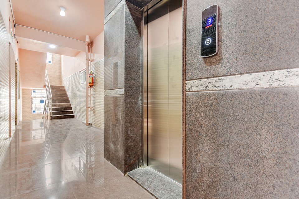 OYO LIFE BLR1796 Krishnarajapura, KR Puram Bangalore, Bangalore