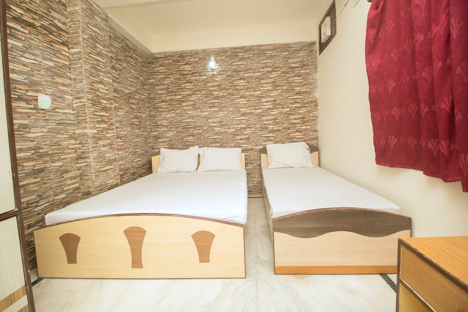 SPOT ON 48659 Friends Residency, Balurghat, Balurghat