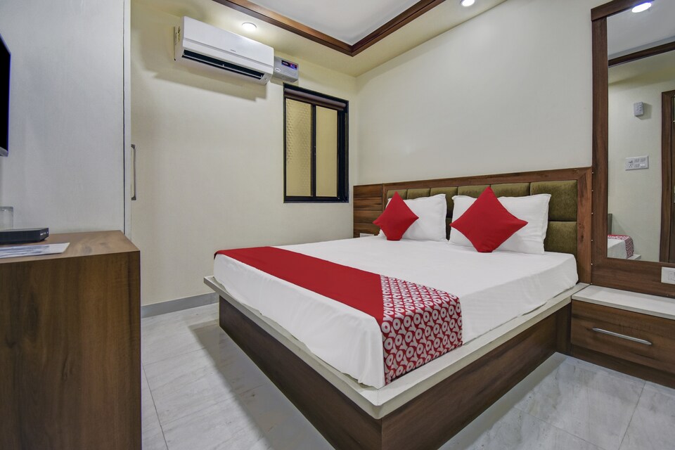 OYO 48676 Hotel Sharda Complex, Lashkar, Gwalior