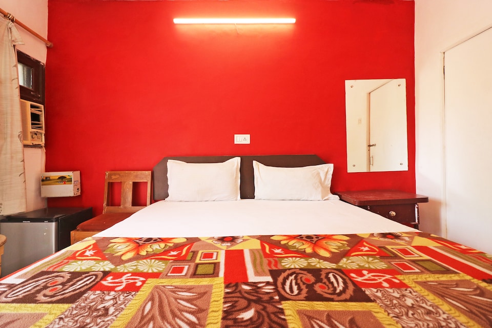 SPOT ON 48690 Hotel Host, Corporate Complex, Agra