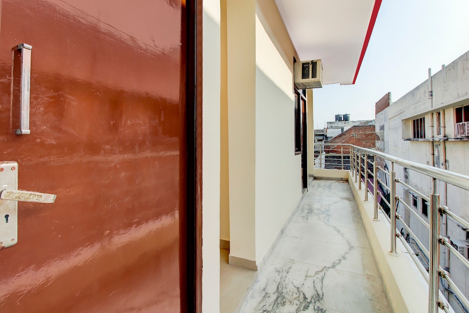 OYO 48691 Hotel Agarwal Palace And Restaurant, Corporate Complex, Agra