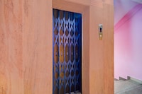 Super Collection O Victoria Memorial Metro Station Formerly Shanthaa Residency