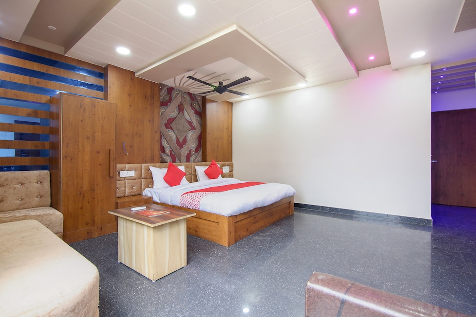 OYO 48741 Hotel Upkar Palace, Padav, Gwalior