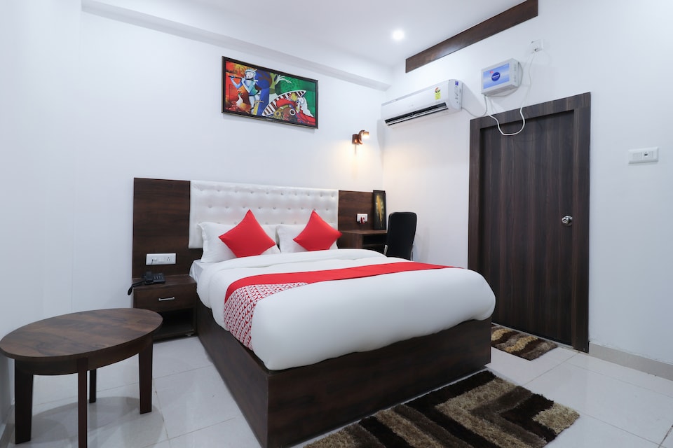 OYO 48742 Anandi Inn, Orai, Orai