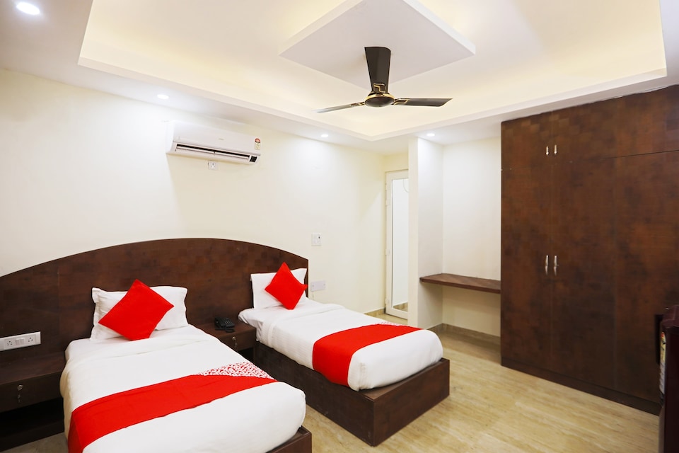 OYO Manil Residency Near Appu Ghar, Huda 2, Gurgaon