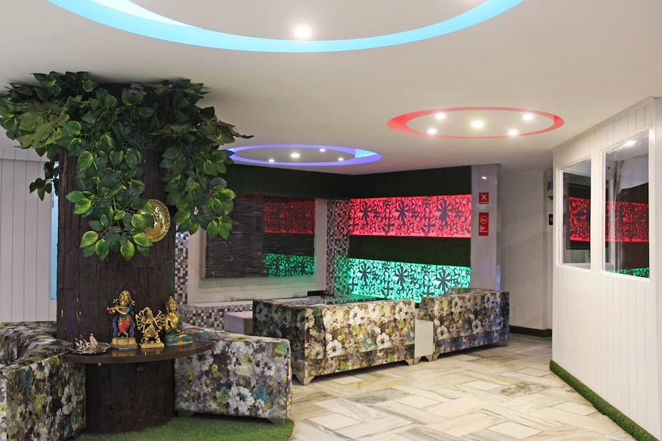 Live on DHN018, Rajpur Road Dehradun, Dehradun