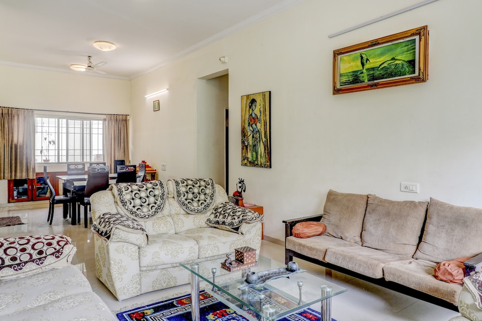 OYO Home 48787 Luxurious Stay Jasmine Apartment Bandra, Bandra Mumbai, Mumbai