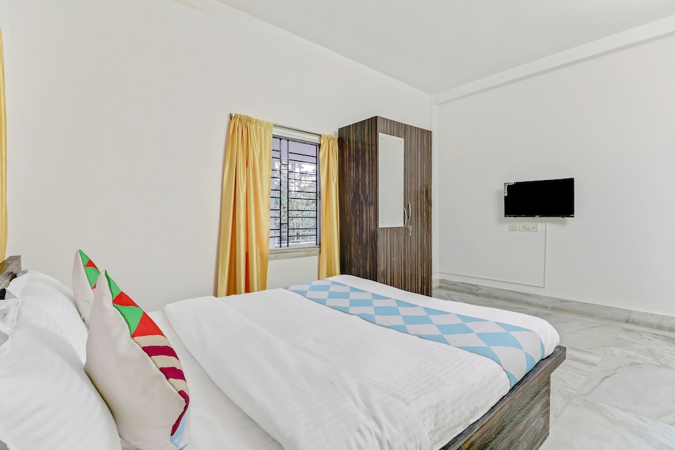 OYO Home 48798 Spacious Stay Rajarhat, VIP Road Kolkata, Kolkata