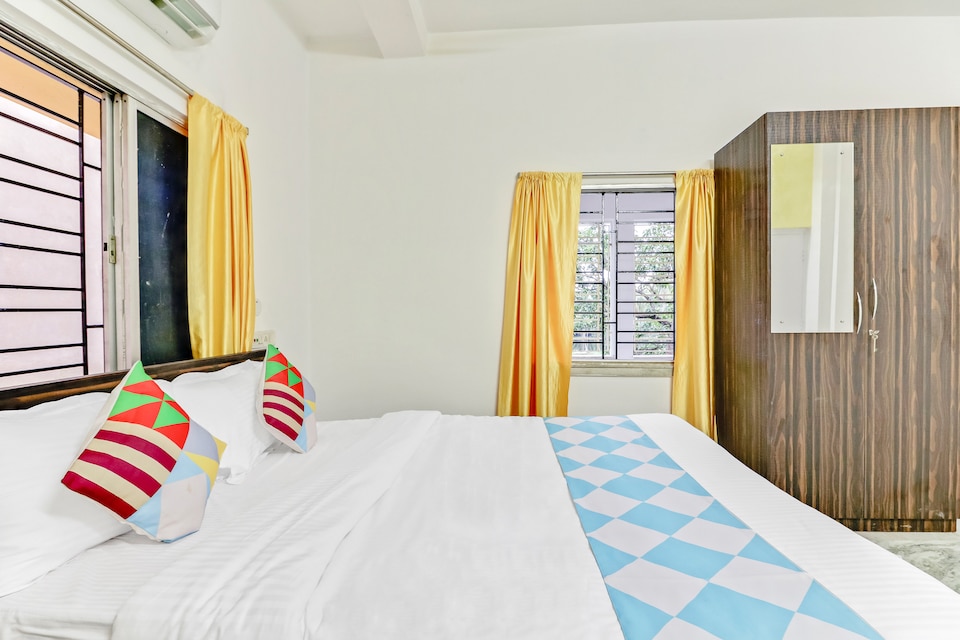 OYO Home 48798 Spacious Stay Rajarhat, VIP Road Kolkata, Kolkata