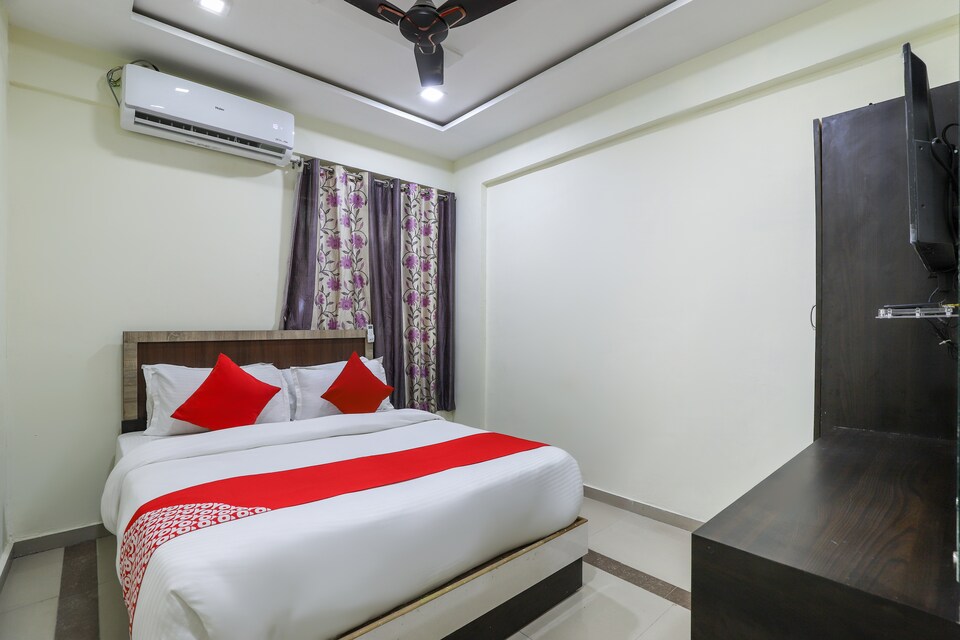 OYO 48800 New Vinay Guest House, Himmatnagar, Himmatnagar