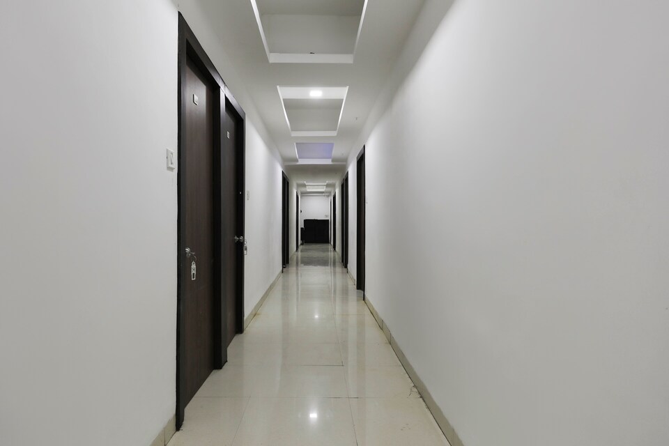 live on IND194, Vijay Nagar Indore, Indore