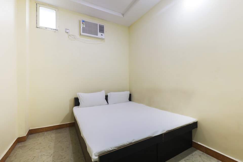 SPOT ON 48832 Balaji Parisar, Mahakal Temple, Ujjain