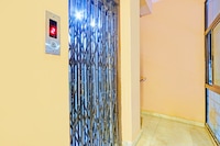 Super Hotel O Karimnagar