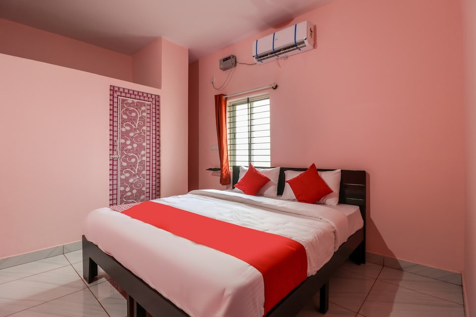 OYO 48879 GN Comforts, Airport Road Bangalore, Bangalore