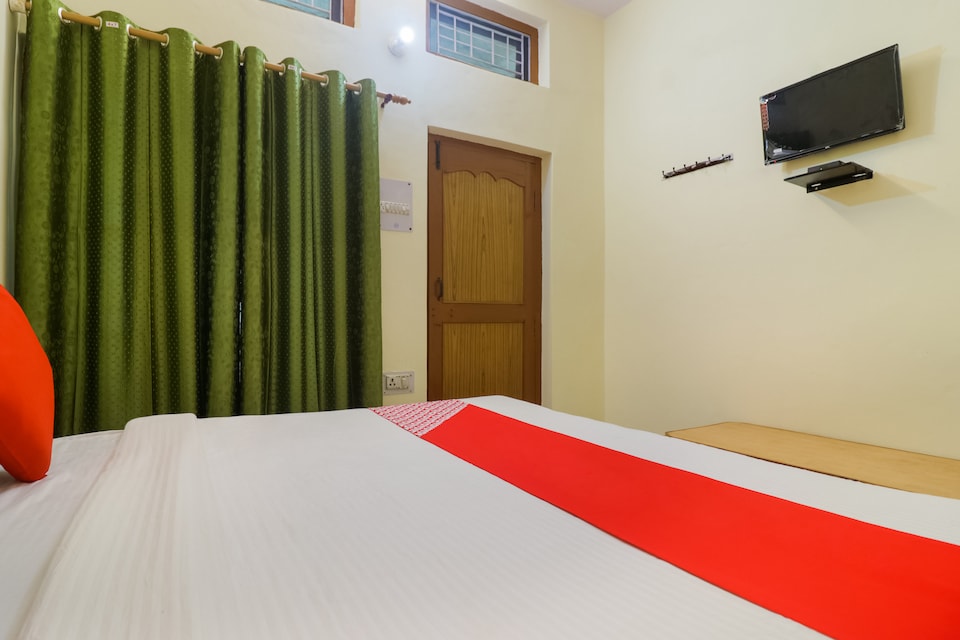 OYO 48882 Hotel Shree Shakti And Family Restaurant, Uttarkashi, Uttarkashi