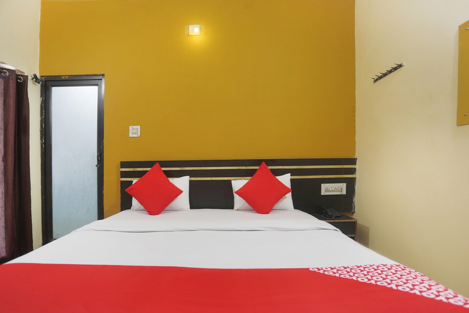 OYO 48884 Hotel Trishakti, Angul, अंगुल