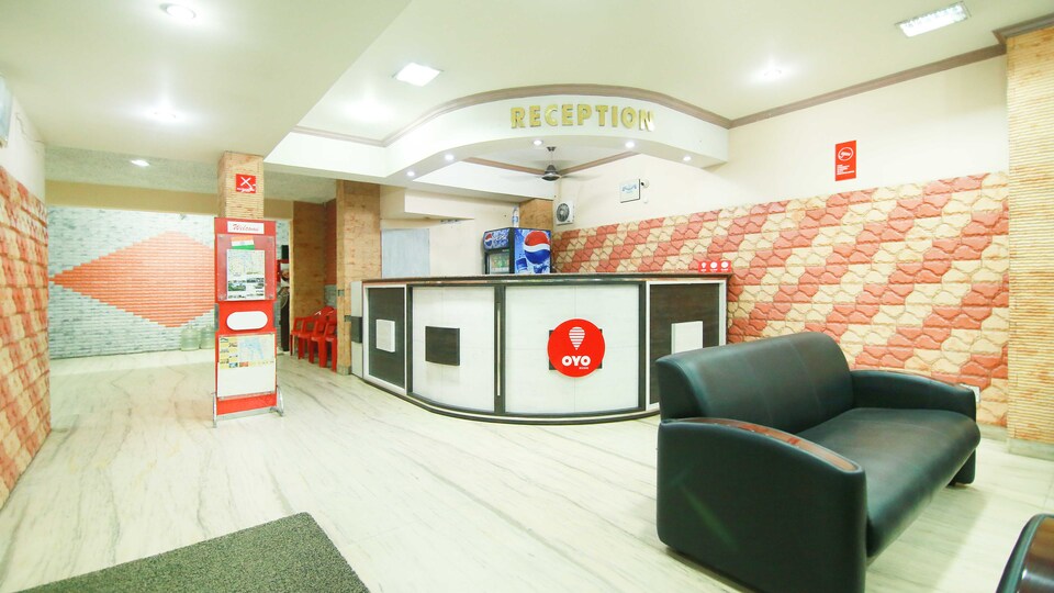 OYO 4824 Hotel Star, Kaloor Kochi, Kochi