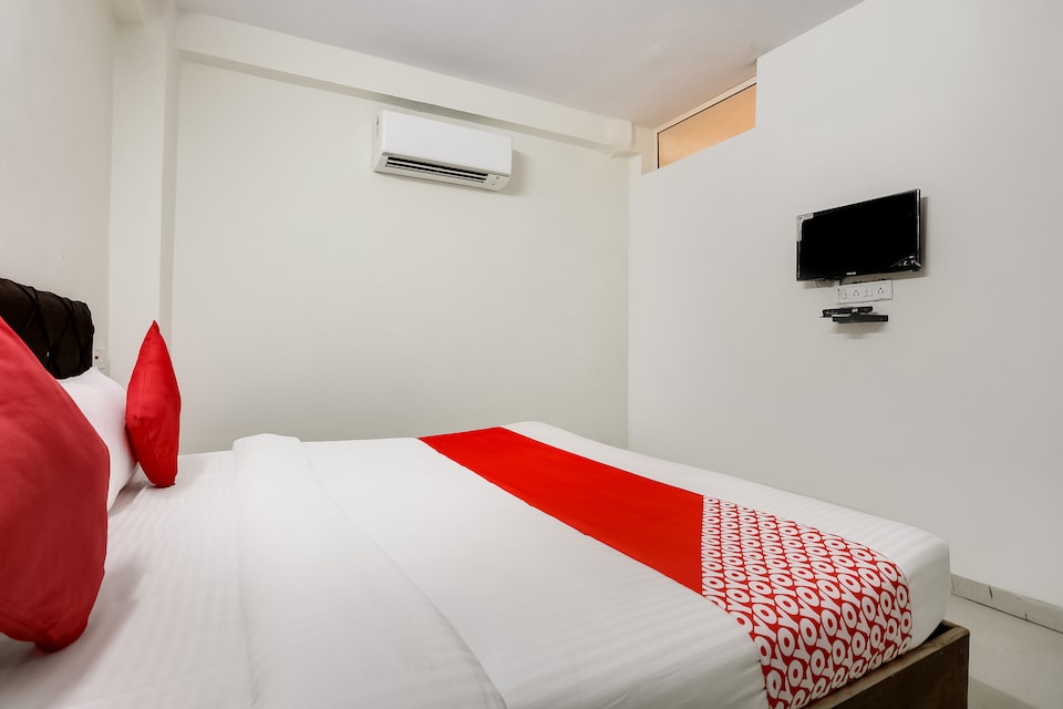 OYO 48897 Airport View, Vijay Nagar Indore, Indore