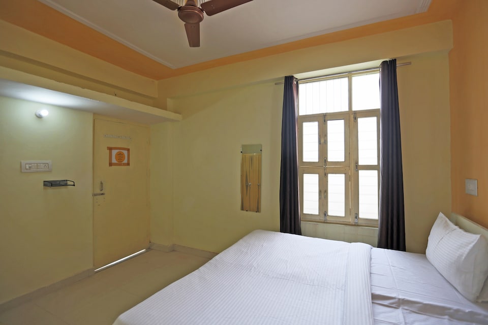 SPOT ON 48911 Sukhrali Residency, Old Gurgaon, Gurgaon