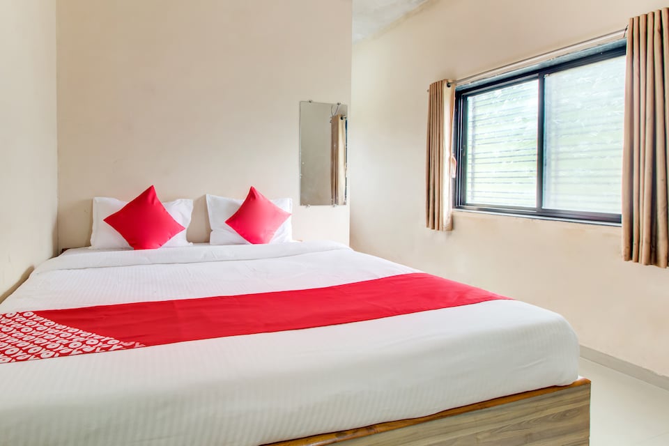 OYO 48915 Chaitanya Green Park, Wani, Wani