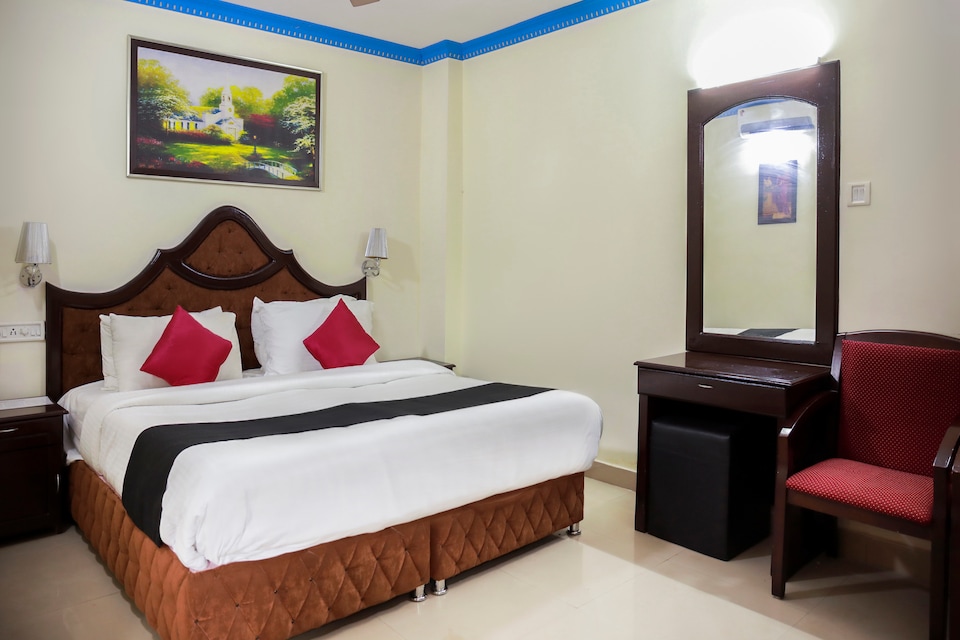 Capital O 48923 Mangalath Hotel, Kollam, Kollam