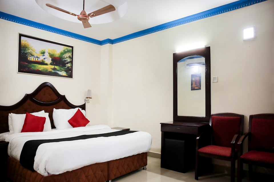 Capital O 48923 Mangalath Hotel, Kollam, Kollam