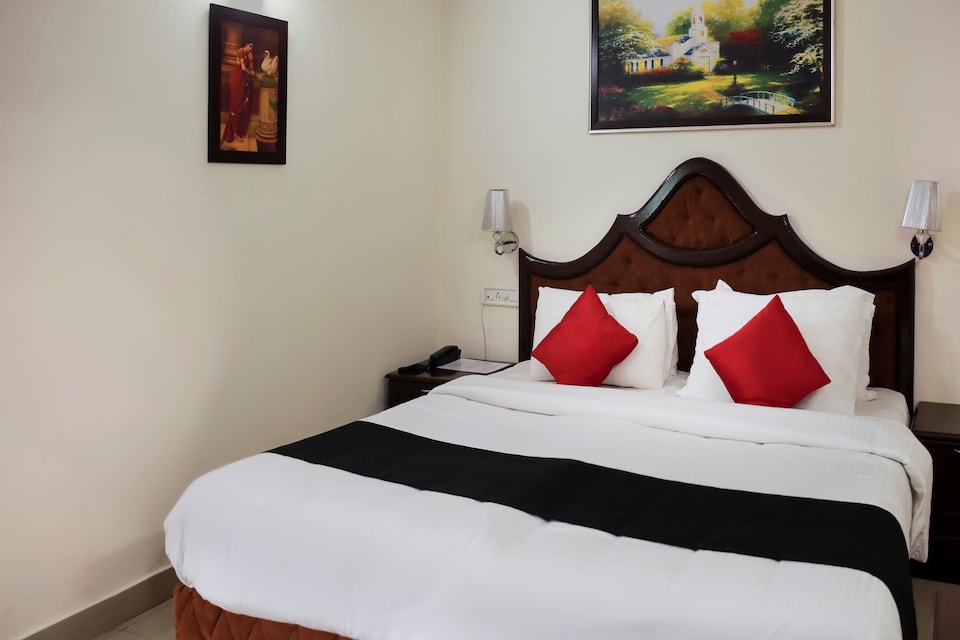 Capital O 48923 Mangalath Hotel, Kollam, Kollam