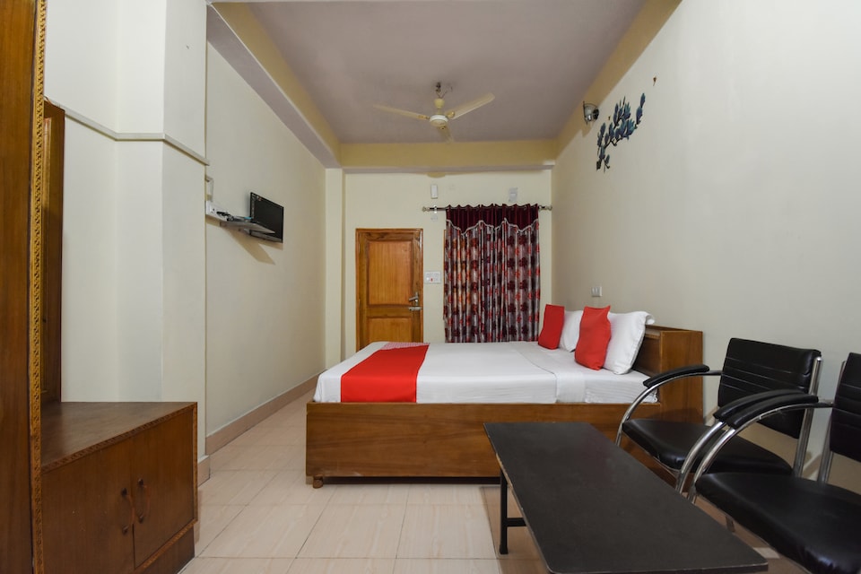 OYO 48931 Swastik Hotel And Restaurant, Shimla, Shimla