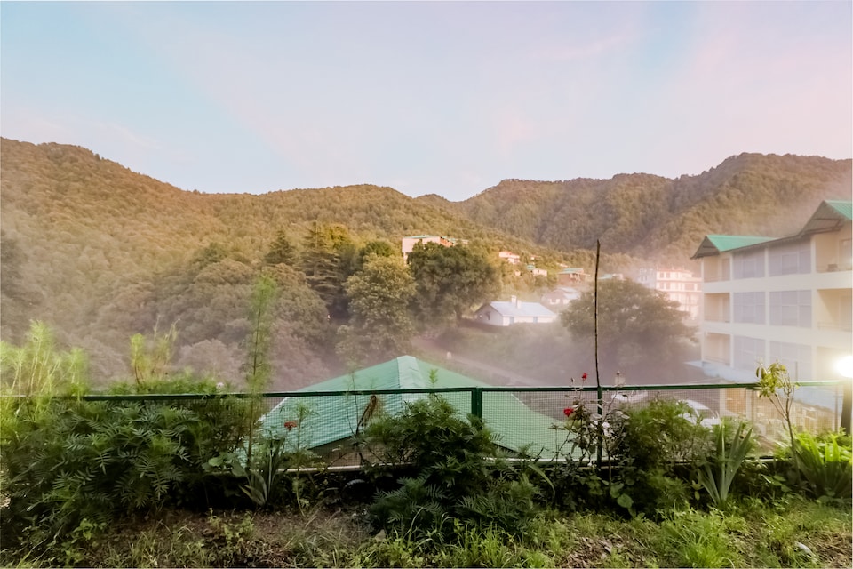 OYO 48952 Himani Nature Heart Resort, Pangoot Nainital, Nainital