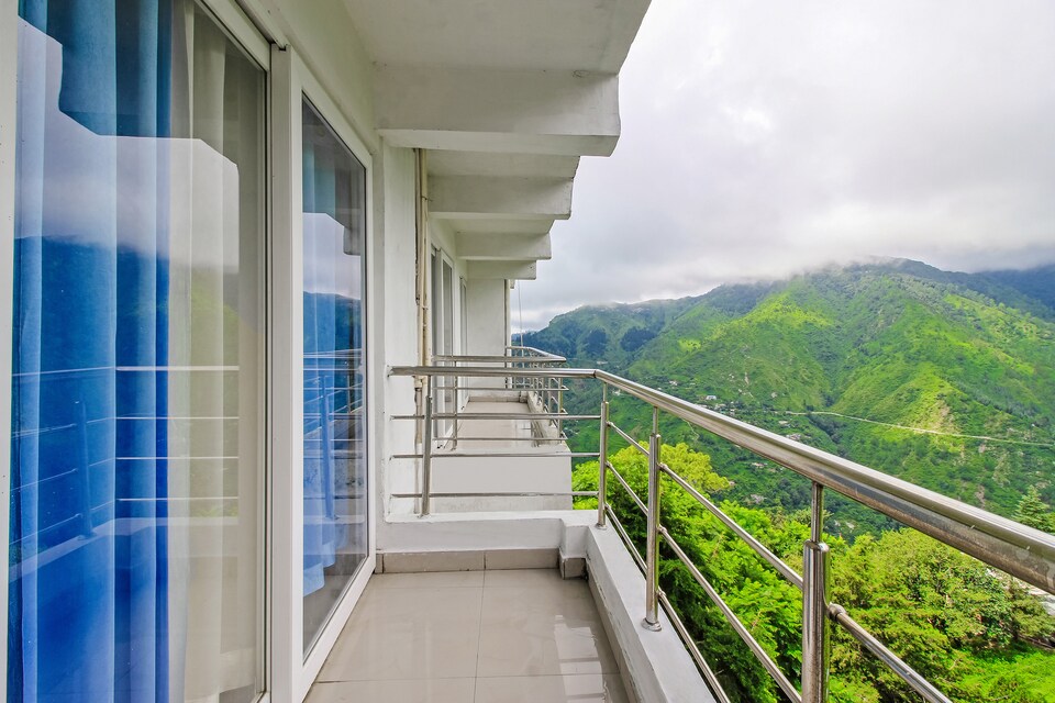 OYO Home Elegant 1bhk Apartment Bhowali, Bhowali Nainital, Nainital
