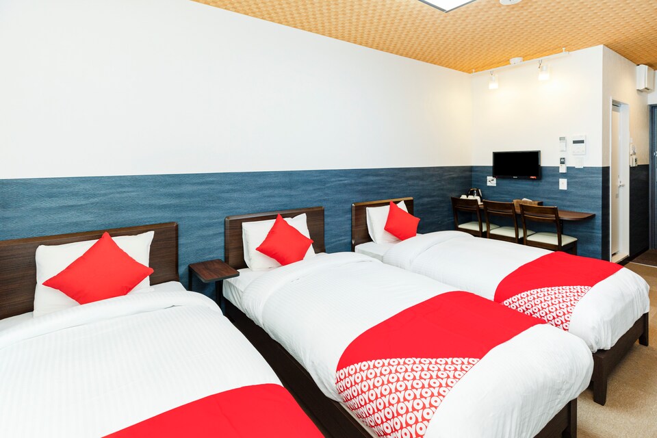 OYO Hotel Kyogura Kyoto Nijo, Kyoto, Kyoto