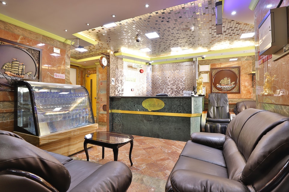OYO 261 Remas Hotel Apartment, NAIF, Dubai