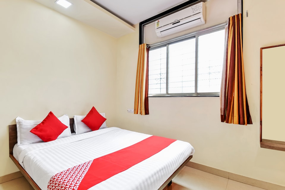 OYO 48986 Vrundavan Lodge, Akkalkot, Solapur