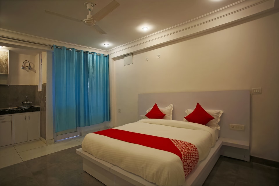 SPOT ON 49033 Sky Residency, Okhla Jasola Delhi, Delhi