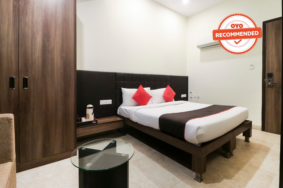 Collection O Central Jail Rd, Cantt, Varanasi