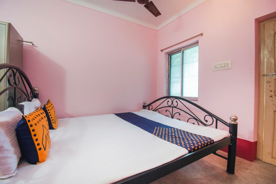 SPOT ON 49049 Shree Chaitanya Math Saraswati Bhawan , Mayapur, Mayapur