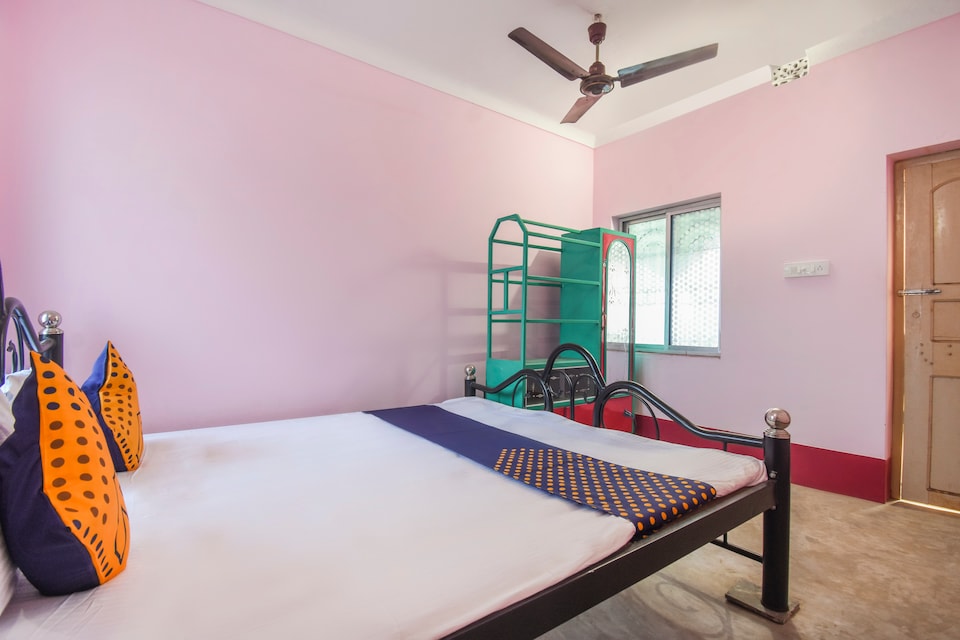 SPOT ON 49049 Shree Chaitanya Math Saraswati Bhawan , Mayapur, Mayapur